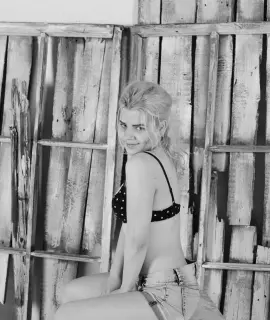 Анкета массажистки Линда - Фото 1, метро Сенная пл., 20 лет, №2205