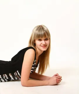 Дина Анкета массажистки Дина - Фото 1, метро Приморская, 25 лет, №2251