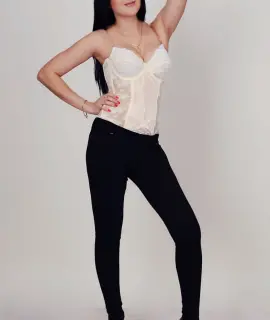 Анкета массажистки Валентина - Фото 1, метро пр-кт Большевиков, 26 лет, №2270