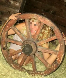 Анкета массажистки ЮЛИЯ - Фото 1, метро Гражданский пр-кт, 40 лет, №341