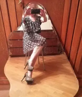 Анкета массажистки ЛАДА - Фото 1, метро Ладожская, 28 лет, №349