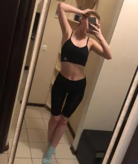 Анкета массажистки Жанна - Фото 1, метро Озерки, 19 лет, №4175